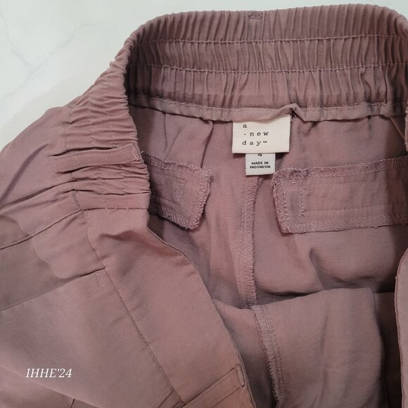 A New Day Womens Mauve Pants Size 4 Rayon & Polyester - Picture 3 of 6